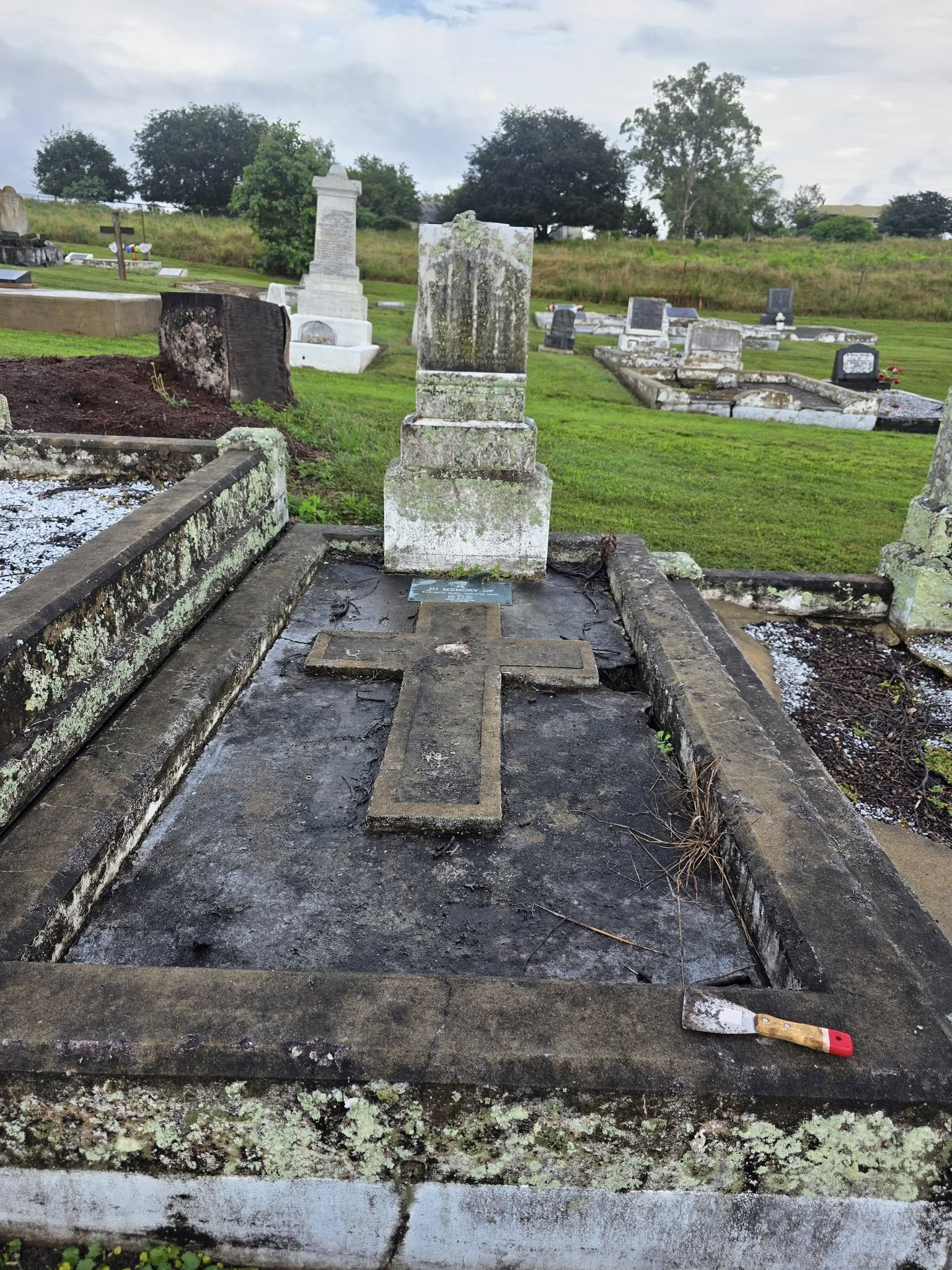 Grave before cleaned by Friends of Kilcoy Cemetery.