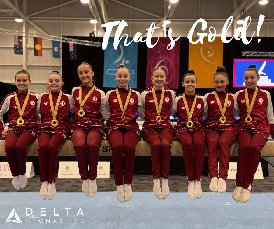 Sophiya (second from the le ) with her gold medal from the National Championships.