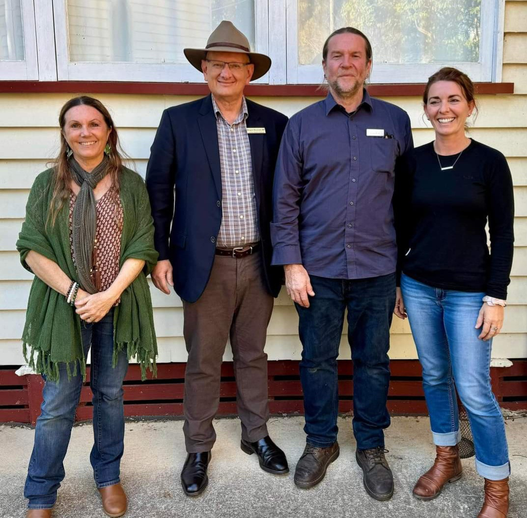 Hon. Shayne Neumann with Care4esK members and UniSC’s Nicola Peterson. Courtesy S. Neumann.