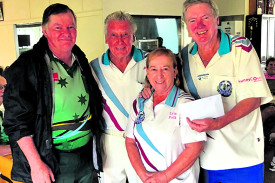 lowood-bowls-8apr21_2nd-was-noddys-team-from-caboolture.jpg