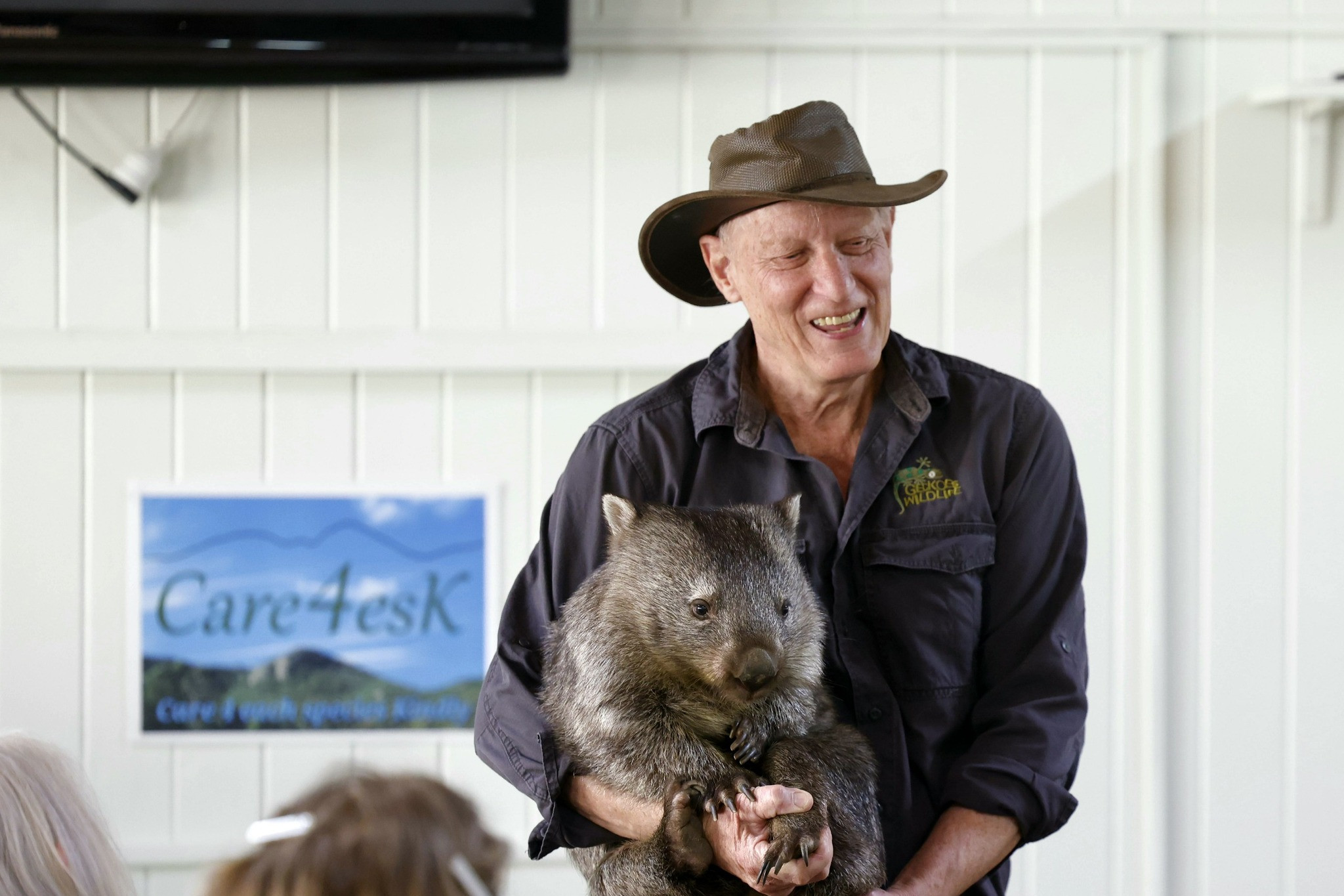 Martin Fingland and Bumpy from Geckoes Wildlife. Photos by Mitchell Roberts.
