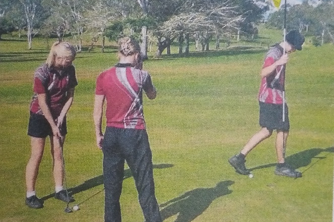 Golf activity for Kilcoy State High School - feature photo