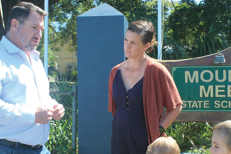 Lauren Hewitt speaks with Andrew Powell, Member for Glass House, outside Mount Mee State School.
