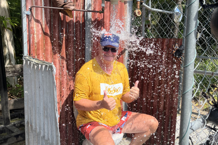 Jeff’s wife had the pleasure of pulling the lever for the dunny splash.