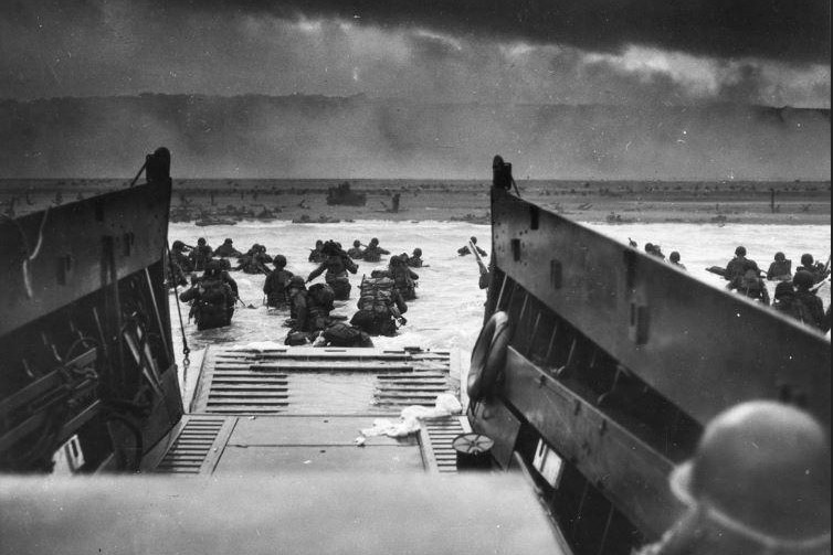 Depicting the landing of troops of E Company, 16th Infantry Regiment of the United States 1st Infantry Division at Omaha Beach on June 6, 1944.