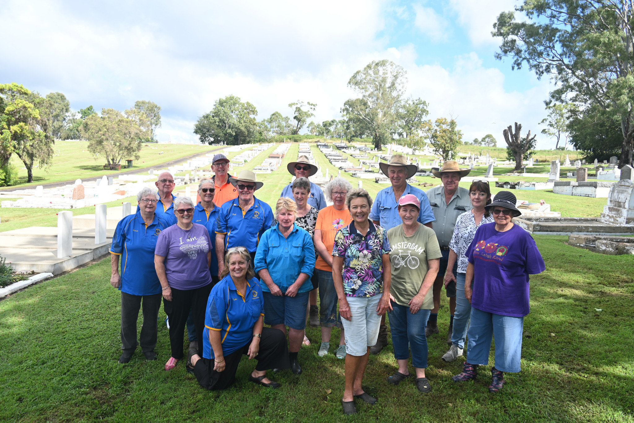 Working bees and Kilcoy Lions volunteers on May 17.