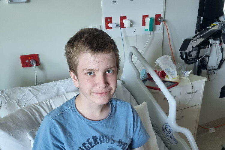 Alex from Mount Hallen was set to start year 10 this year, but is now fighting for his life after being diagnosed with Hodgkin’s Lymphoma.