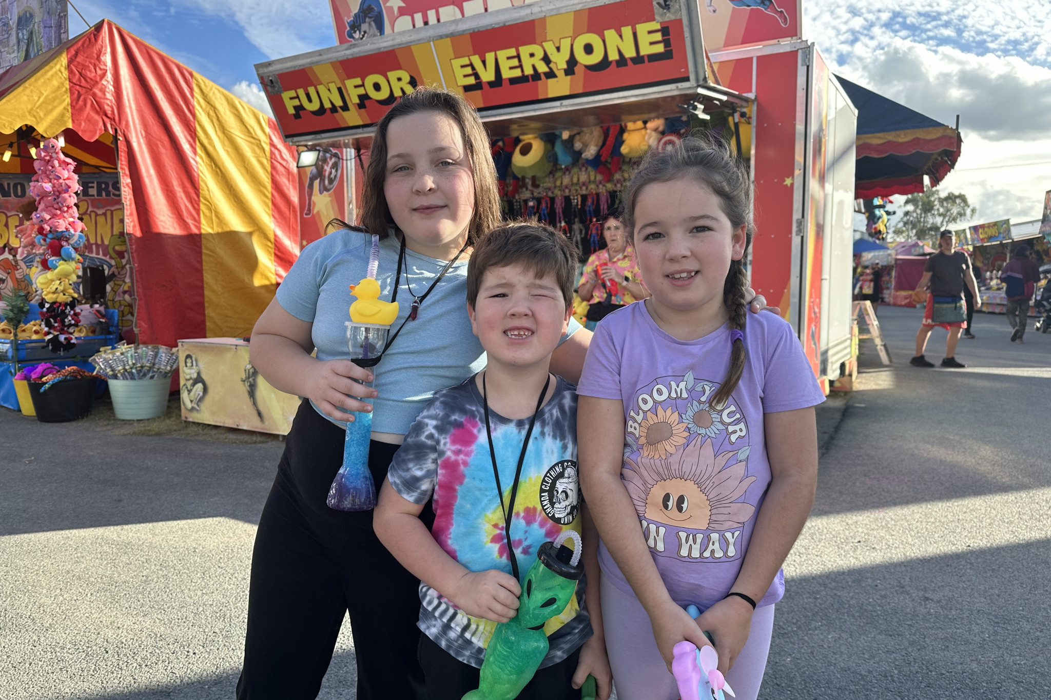Jayla, Lucas and Zalia Bird. Pictures- Kirra Livingstone and Loknet Media Group.
