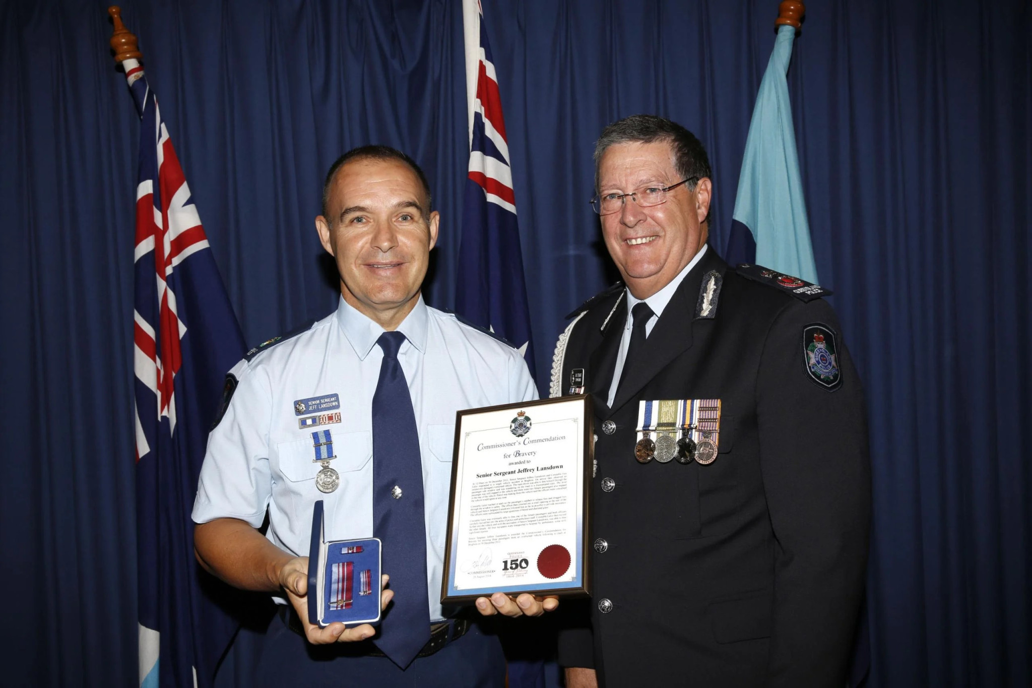 Senior Sergeant Lansdown receiving Commissioner’s Commendation for Bravery in 2014.