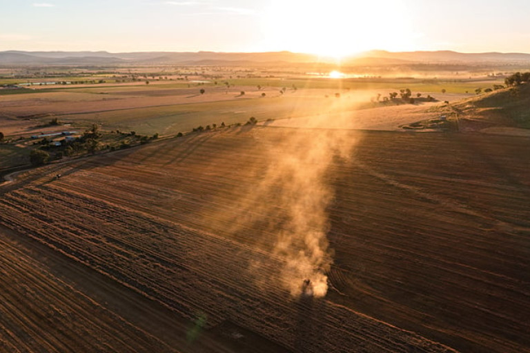 Australian farmland values hit record high - feature photo