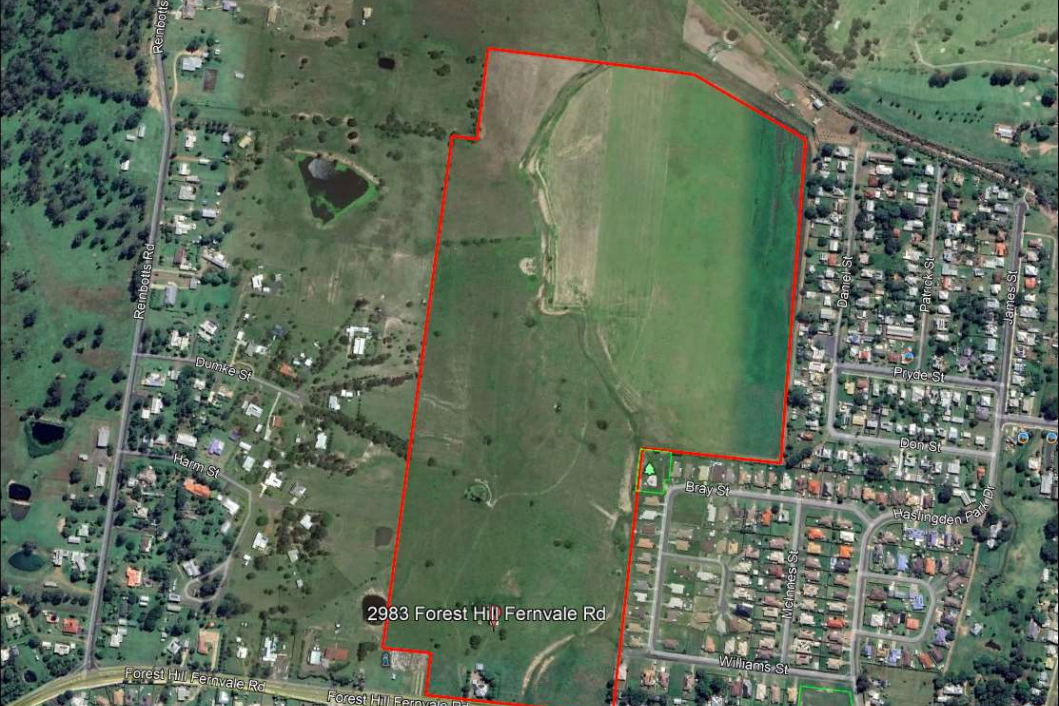 Vacant 42-hectare lot approved for new estate.