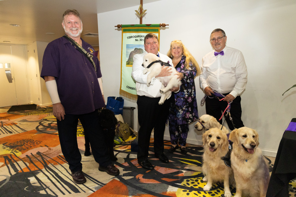Rob McMellon newly installed Master of Tibrogargan #305 with John and Sam from In the Paws of Angels. Also, David a Mason, who’s assistance dog Luna (closest to David) are in the process of joining the Tibrogargan lodge.
